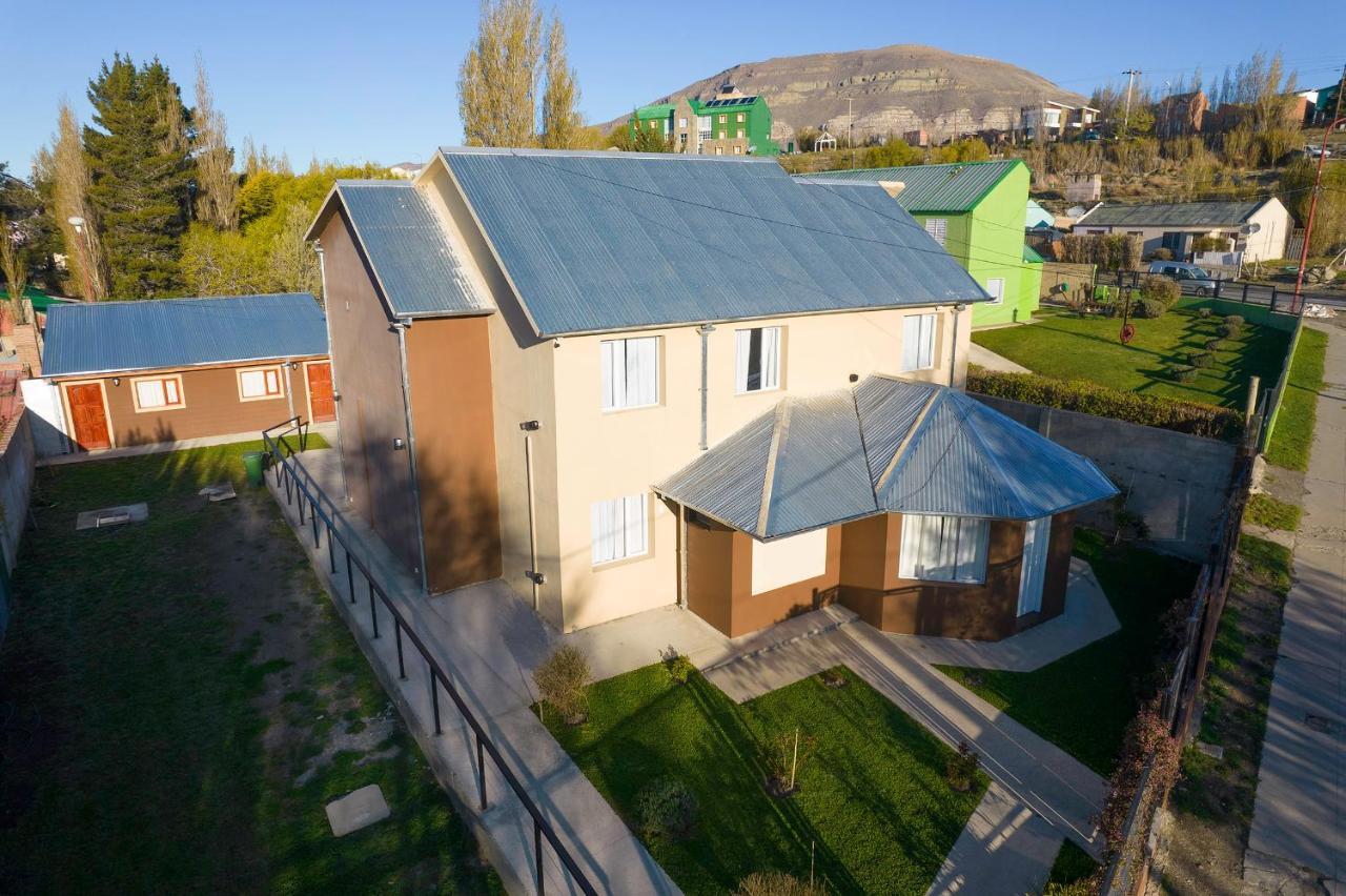 Apartamentos Matices El Calafate Exteriör bild